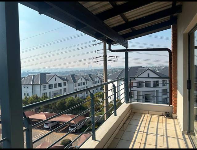2 BEDROOM APARTMENT FOR SALE IN GREENSTONE HILL